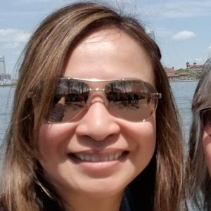 Meet your Posher, Linh